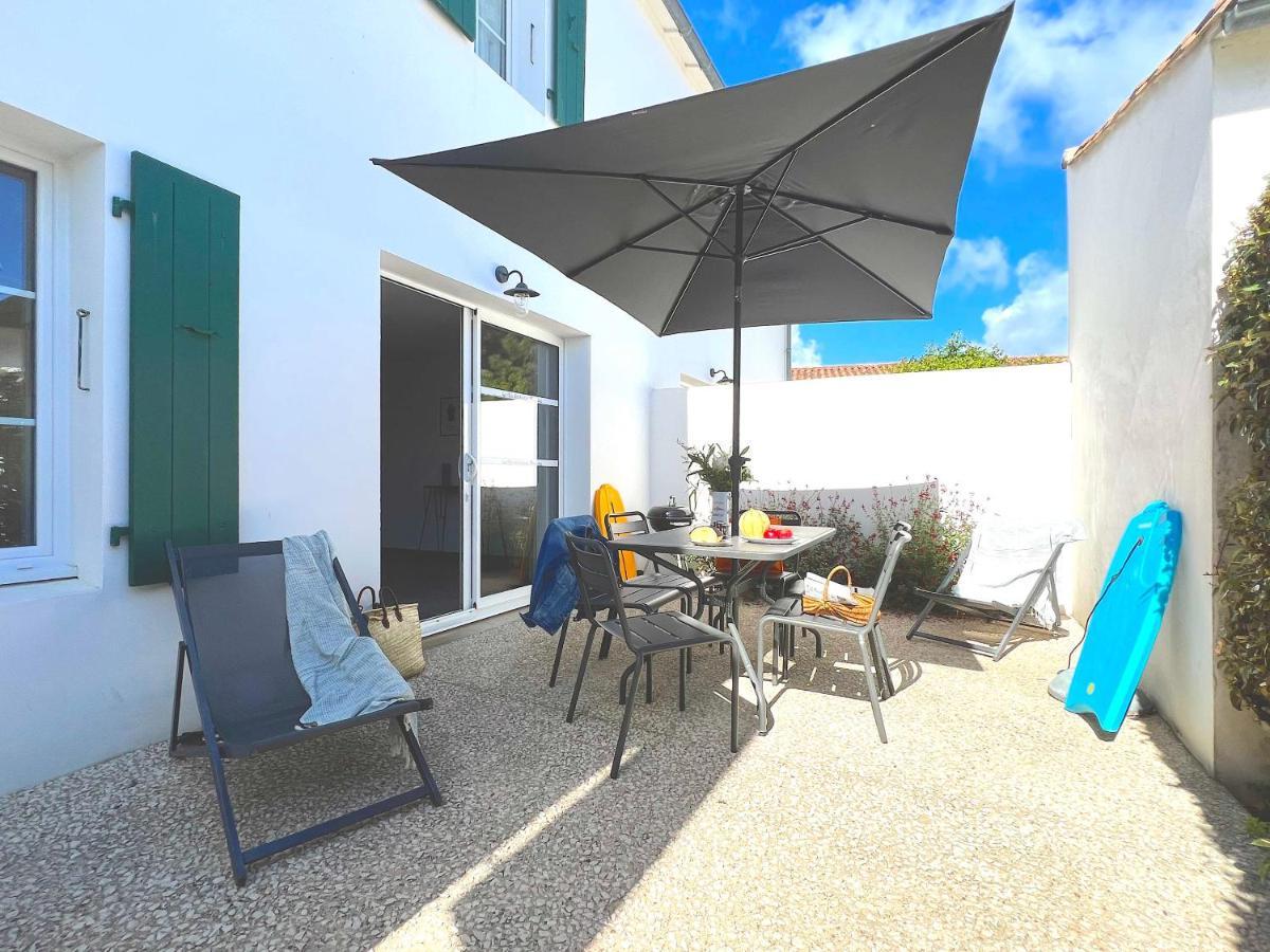 Le Clos Des Vieux Moulins La Flotte Exteriör bild