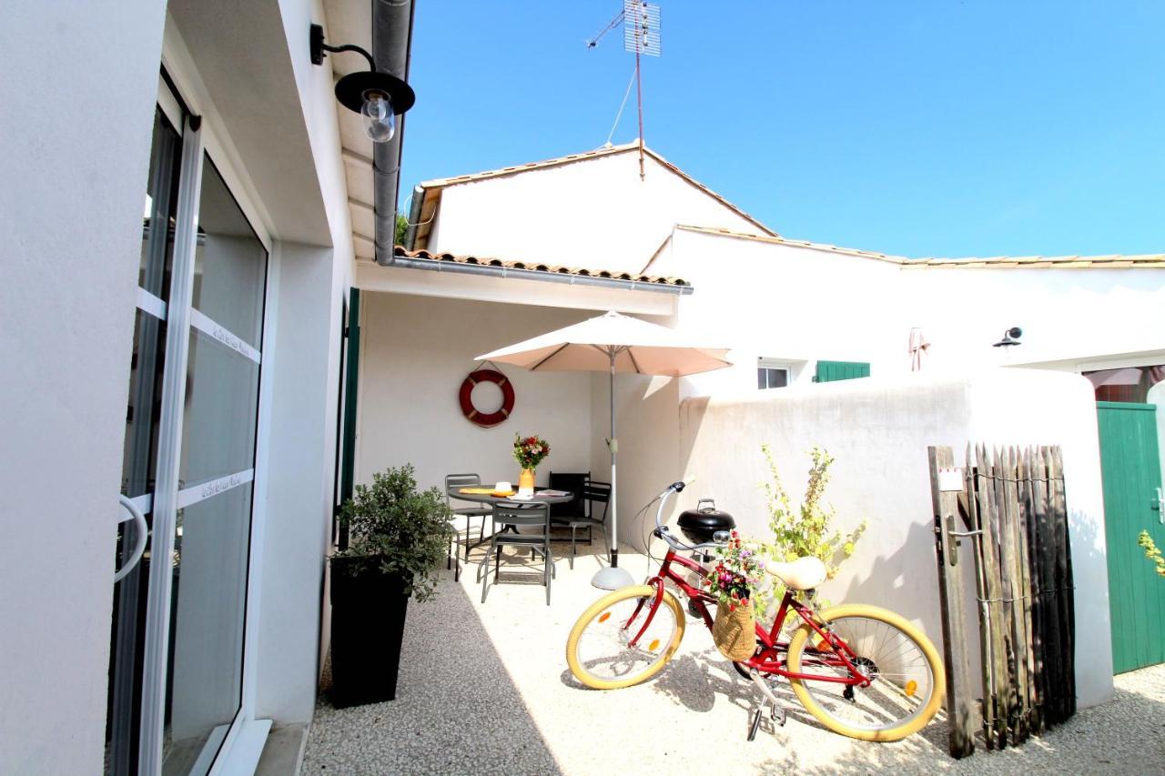 Le Clos Des Vieux Moulins La Flotte Exteriör bild